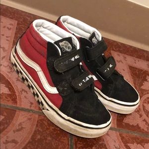 Vans boy shoes